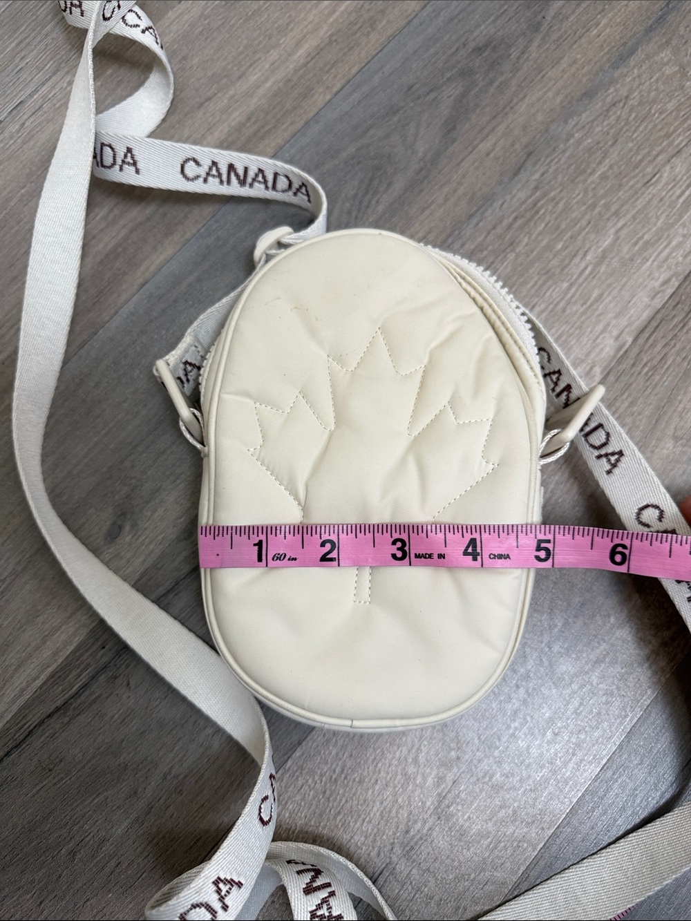 Lululemon Logo Quilt Oval Crossbody Bag - - Picture 6 of 6